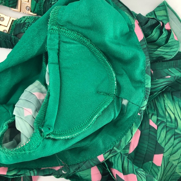 LATISTE Plus Size Tropical Leaf Floral Maxi Dress - Picture 13 of 14